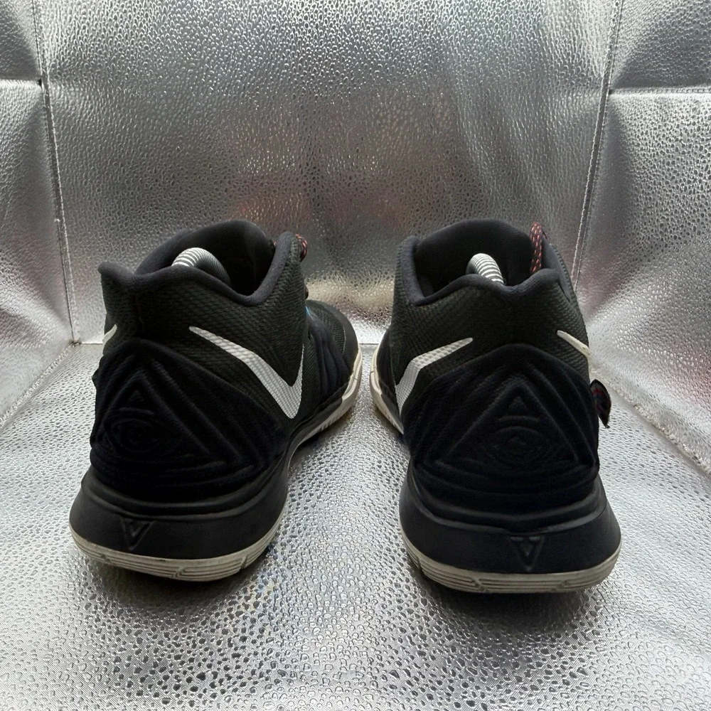 Size 7Y Nike Kyrie 5 (GS) Friends Black White Boys Basketball Sneaker AQ2456-006
